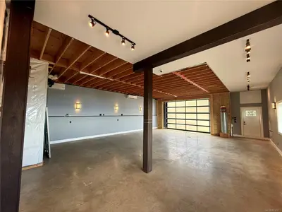 View 16