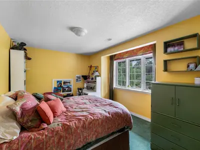 View 32