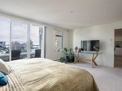 View 18