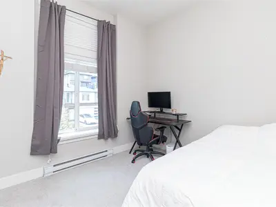 View 19