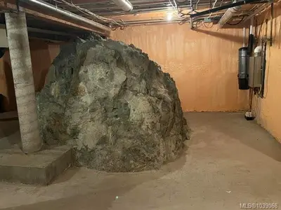 View 25