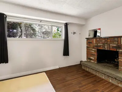 View 32