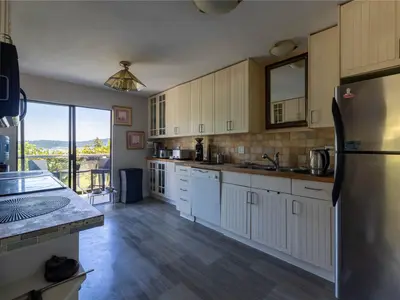 View 8