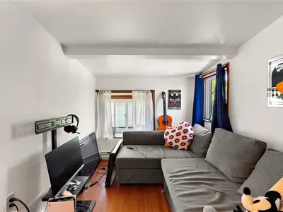 View 28