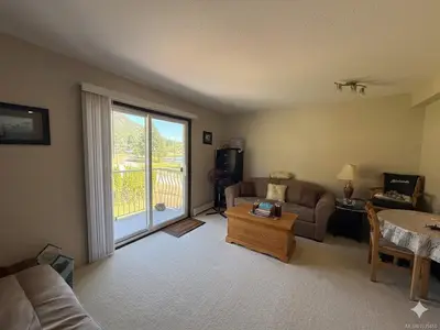 View 10