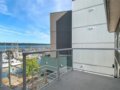 View 19