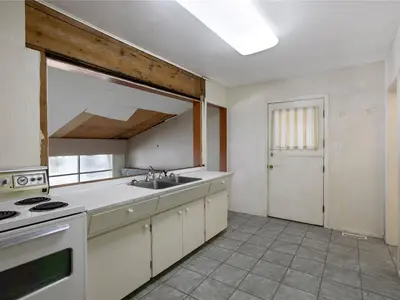 View 8