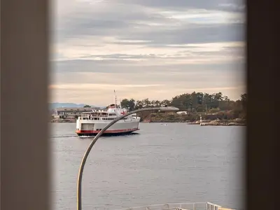 View 9