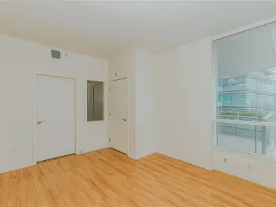 View 16