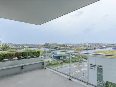 View 30