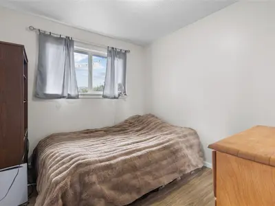 View 32