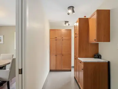 View 16