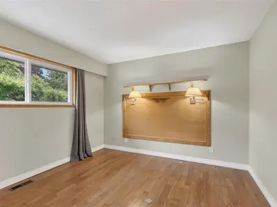 View 10