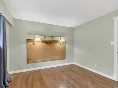 View 25