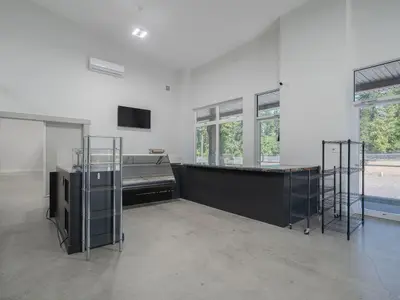 View 8
