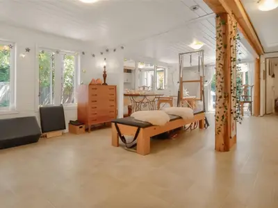 View 10