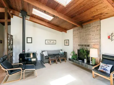 View 32