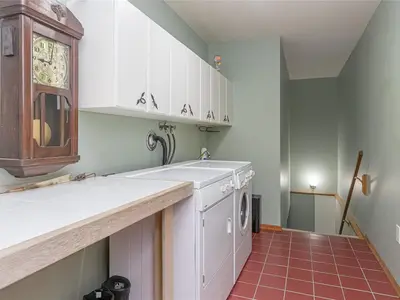 View 16