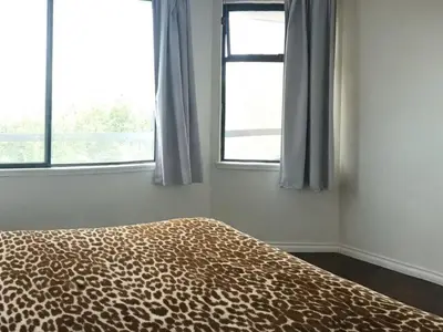 View 10