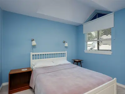 View 16
