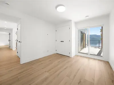 View 81