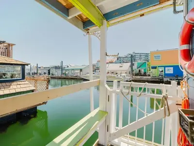 View 10