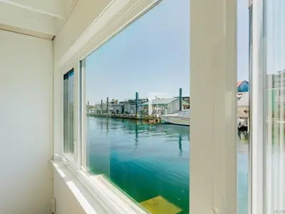 View 25
