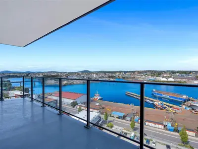 View 32