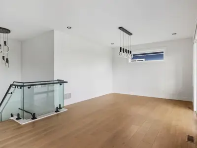 View 19