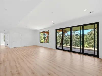 View 19