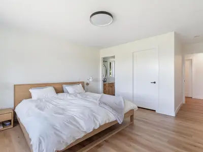 View 32