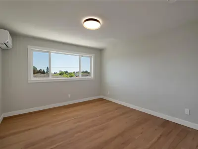 View 19