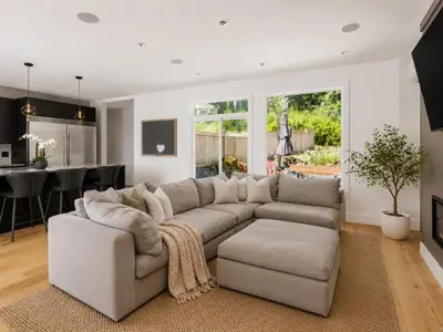 View 16