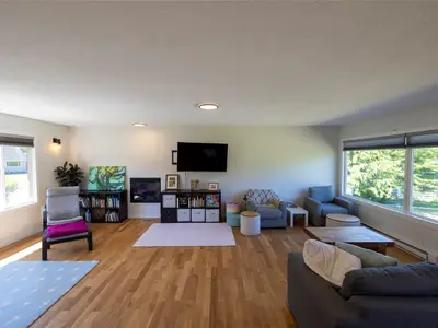 View 24
