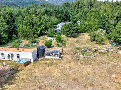 View 16