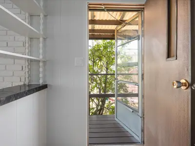View 16