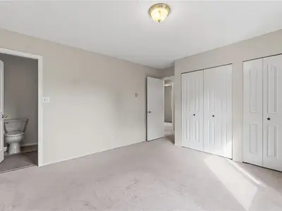 View 32