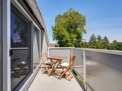 View 18