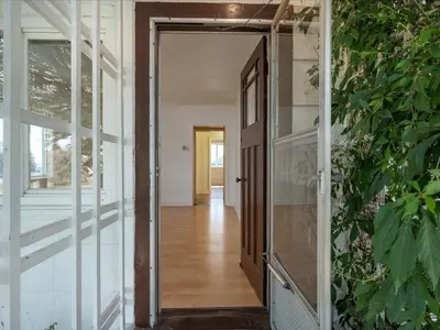 View 3