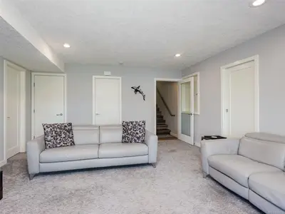 View 24