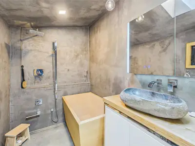 View 25