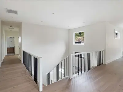 View 16