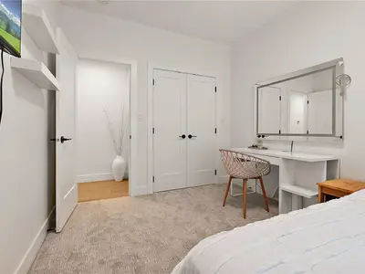 View 33