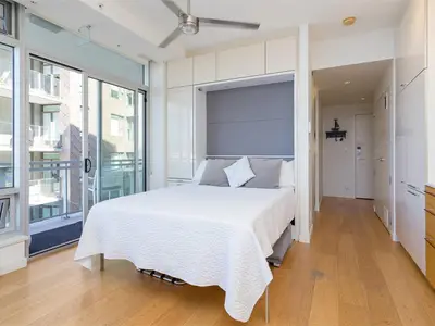View 25