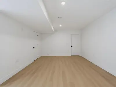 View 30