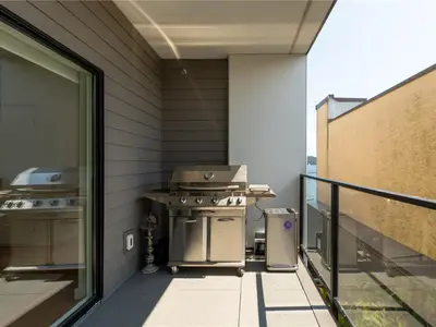 View 28