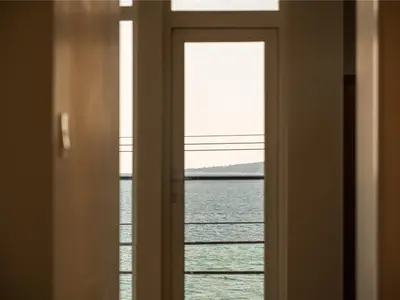 View 30