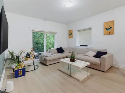 View 32
