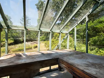 View 32