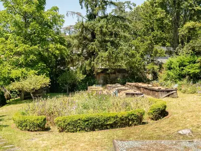 View 33